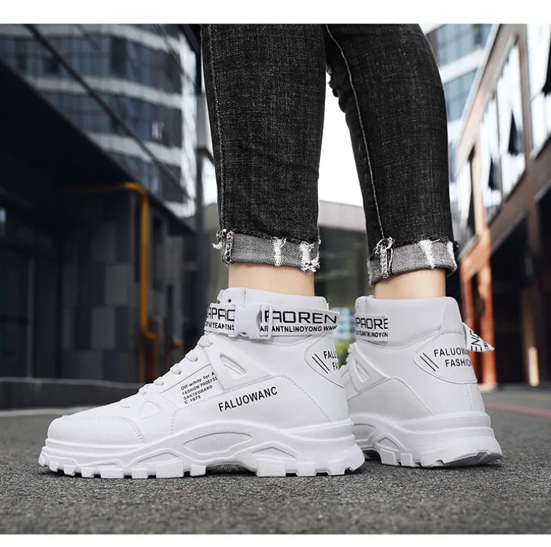 Men's Boots High-top Casual Sneakers Fashion Motorcycle Boots Lace Up Platform Boots for Men Plush Warm Winter Boot Botas Hombre