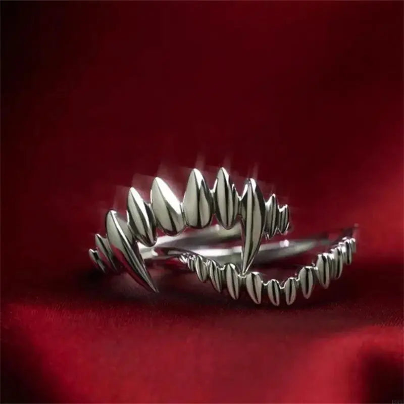 E0BE Trendy Vampires Spilt Rings Set Adjustable Size Accessory for Costume Wear